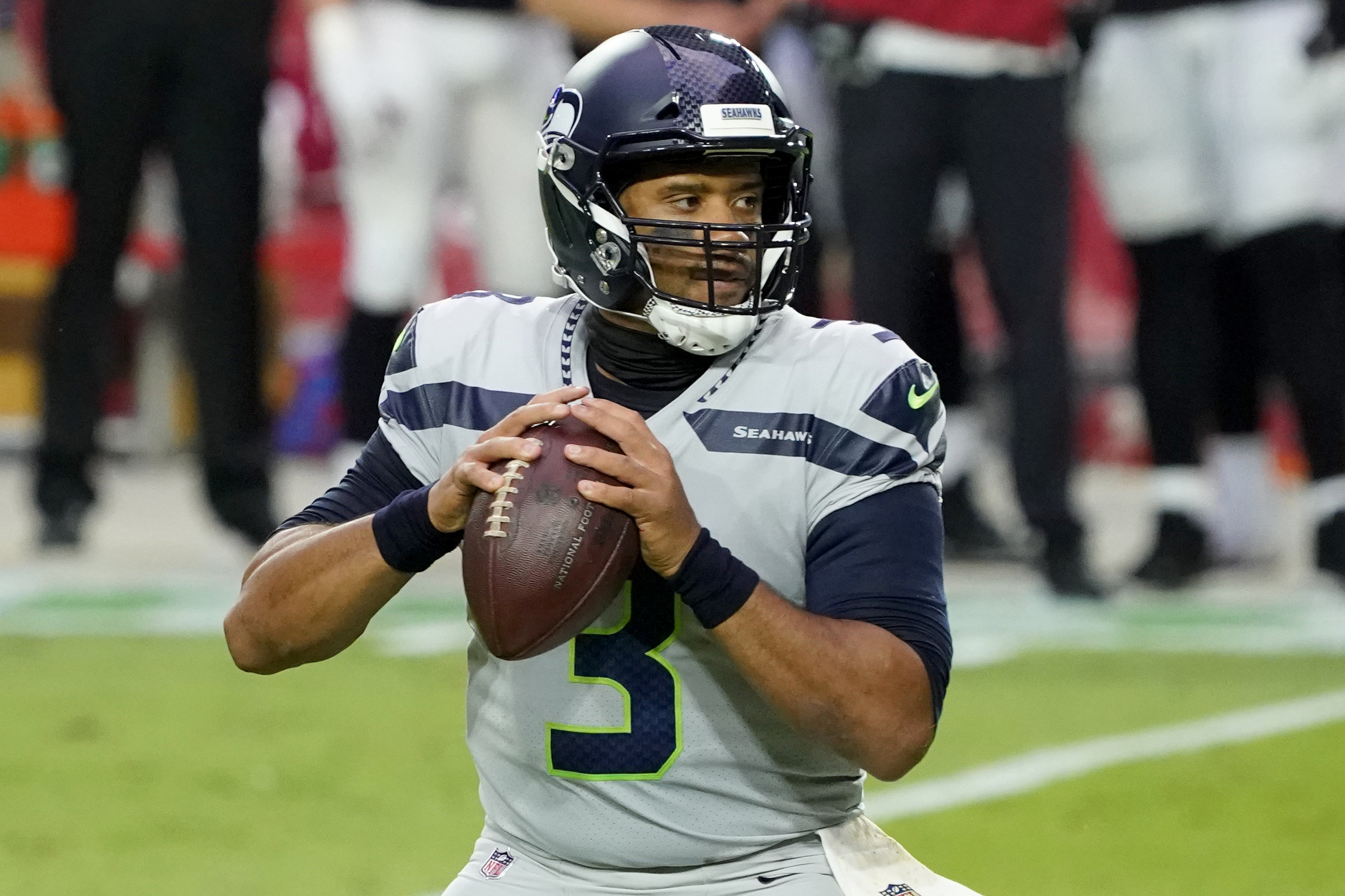 Seahawks' freefall continues with road loss to Chiefs