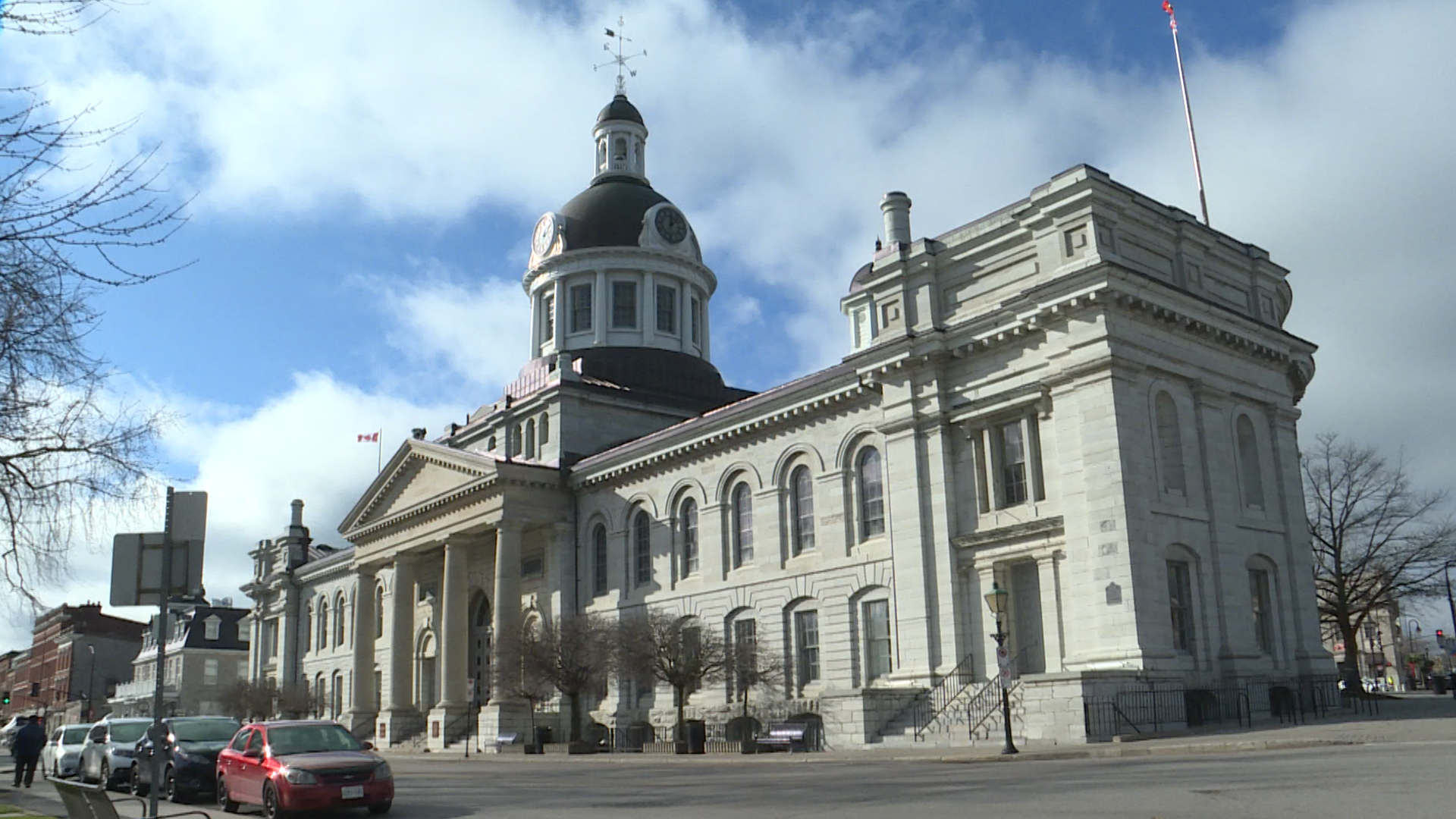 For The First Time Kingston Restaurant Patios Remain Open Through The   City Hall 