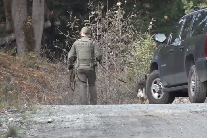 RCMP seeking driver with possible information in Vancouver Island triple homicide