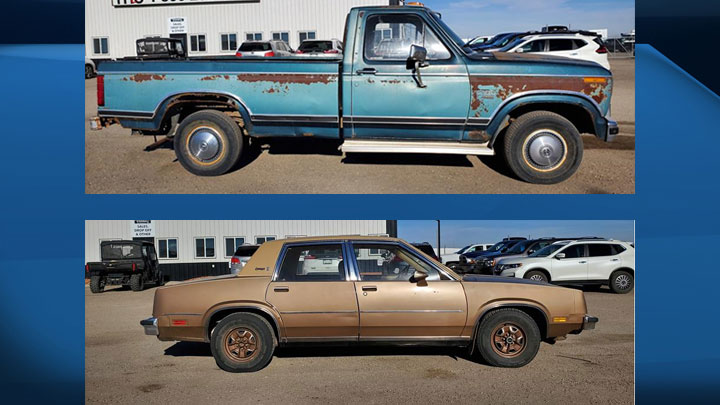 The bidding war for a couple vehicle’s belonging to ‘Corner Gas’ characters closed on Monday.