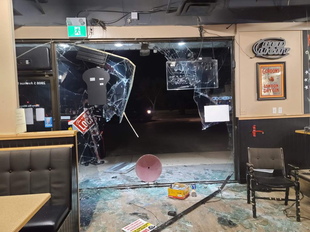 2 Lethbridge men charged after restaurant rammed by truck during break-in - image