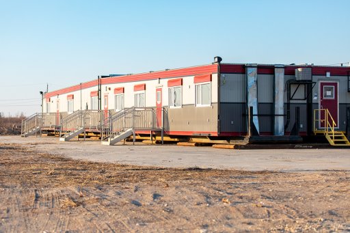 An image of the Peguis First Nation Band office.