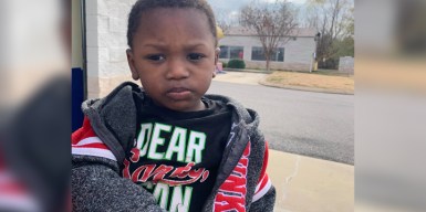 Boy, 2, abandoned with note at Goodwill drop-off in Mississippi