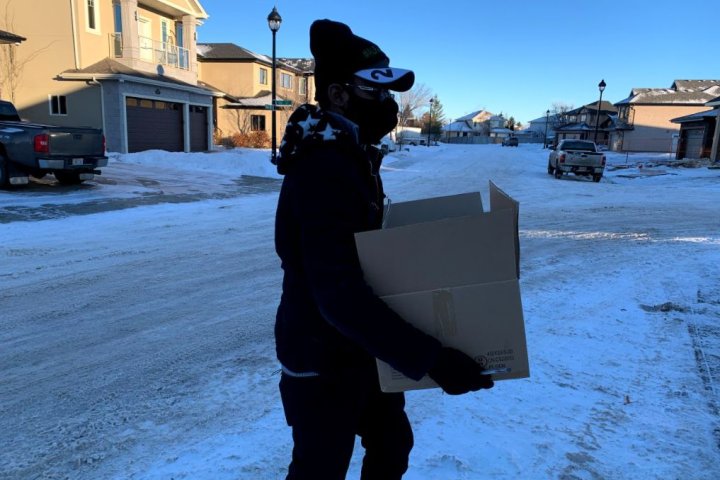 COVID-19 outreach program begins in Edmonton areas hit hard by coronavirus