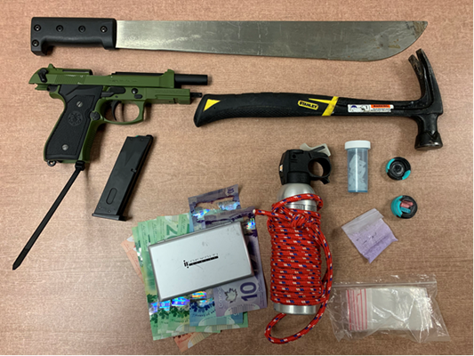 Drugs, weapons seized during weekend traffic stop in Lethbridge - image
