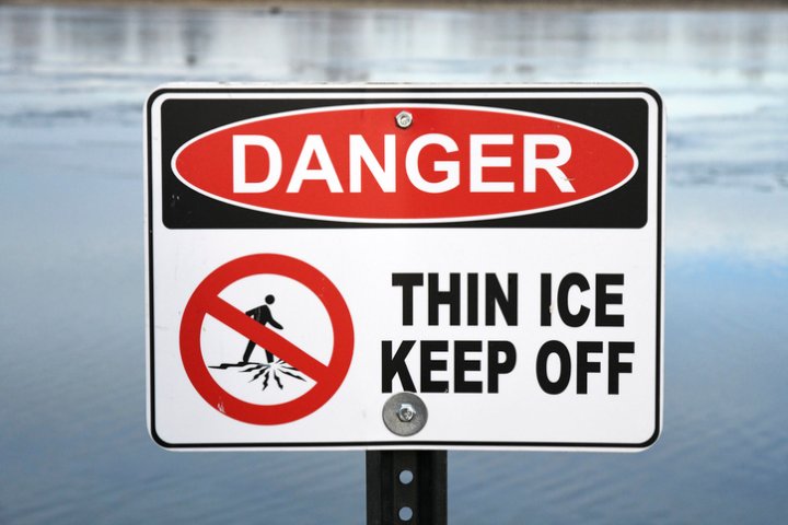 Safety experts warn Manitobans of dangerous ice conditions