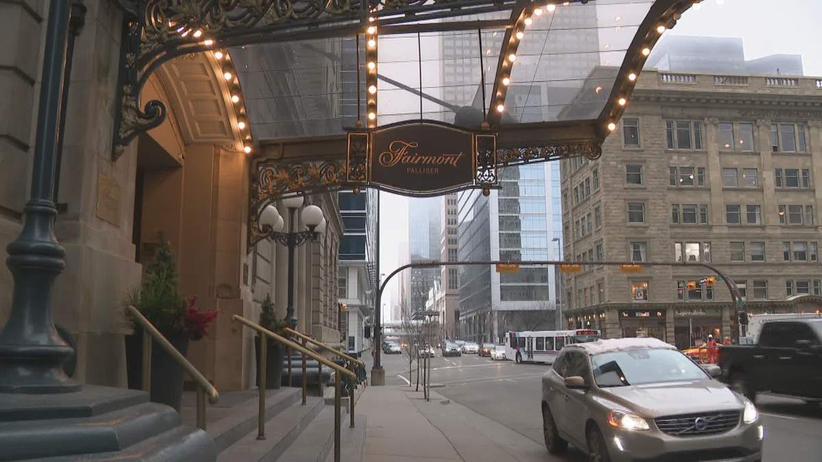 Calgary hotels ramp up efforts to make the holidays bright for guests