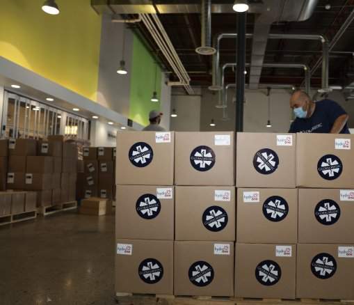 Curve Lake First Nation receives critical aid kits from Hydro One, GlobalMedic - image
