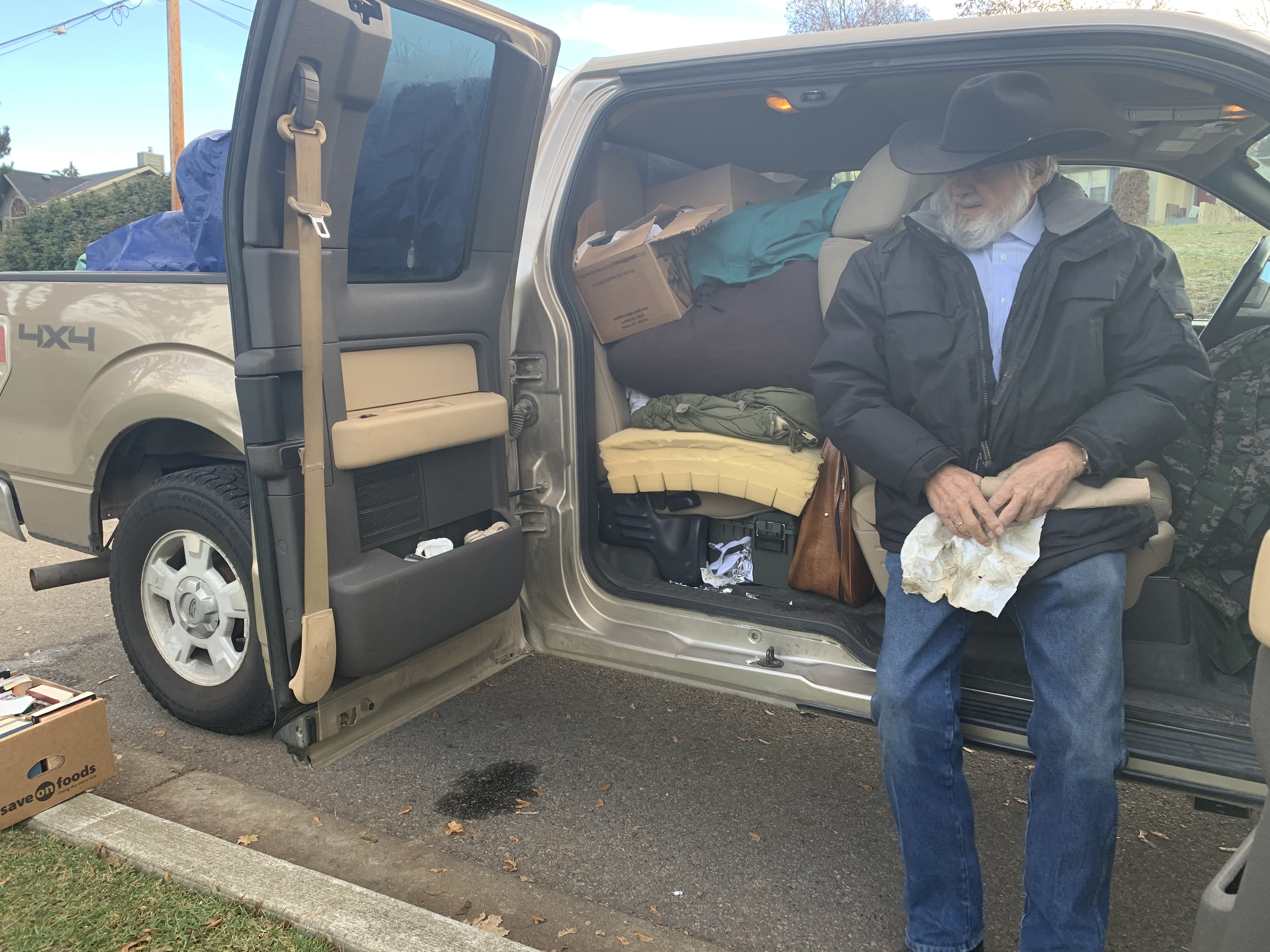 Overwhelming Response To Homeless B.C. Senior Living In His Pickup ...