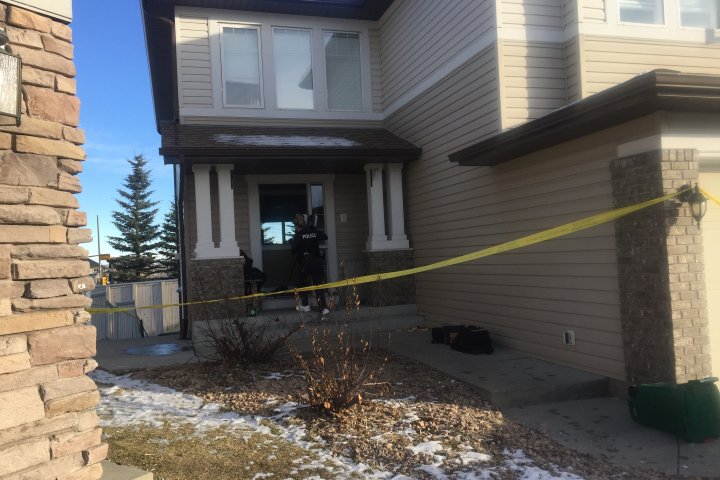 Man killed in targeted stabbing in northwest Calgary home
