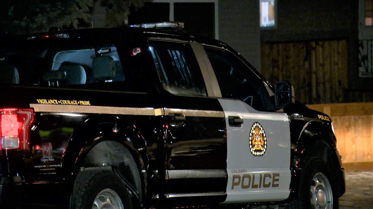 Calgary police investigate a stabbing on Dec. 1, 2020. 