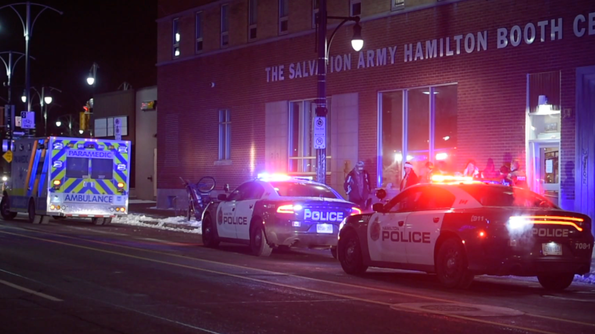 Hamilton police on location at the Salvation Army men's shleter on York Boulevard on Dec. 17, 2020 following an alleged attack with a 'sharp-edge' weapon.