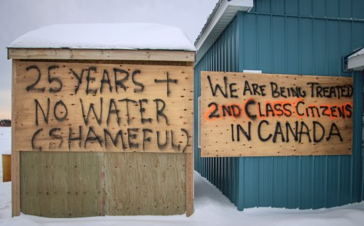 As residents returned to Naskantaga First Nation on Friday, December 20, 2020, signs of the community’s frustration with a 25-year boil water advisory were evident.