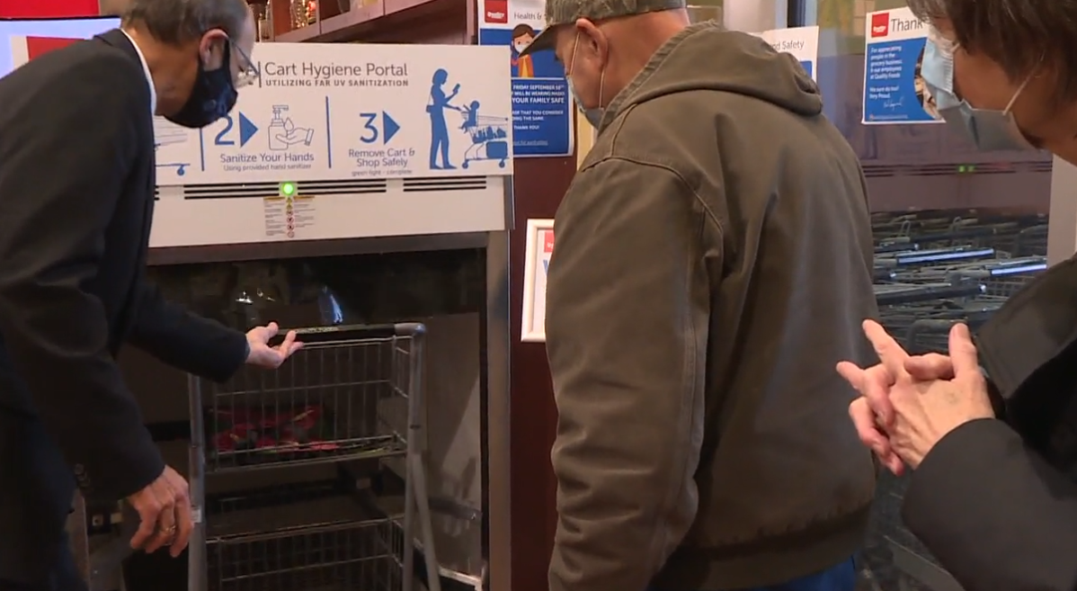 Customers use an innovative new 'clean cart' system in B.C.