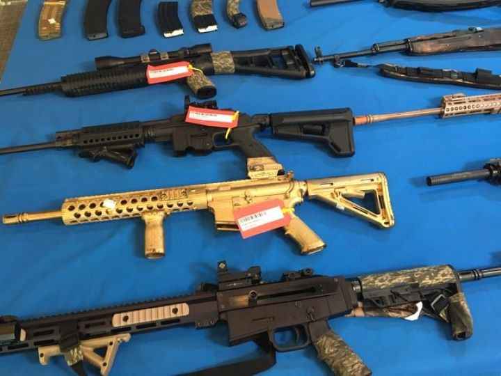 Gun for sale on buy and sell website leads Edmonton police to charge 2