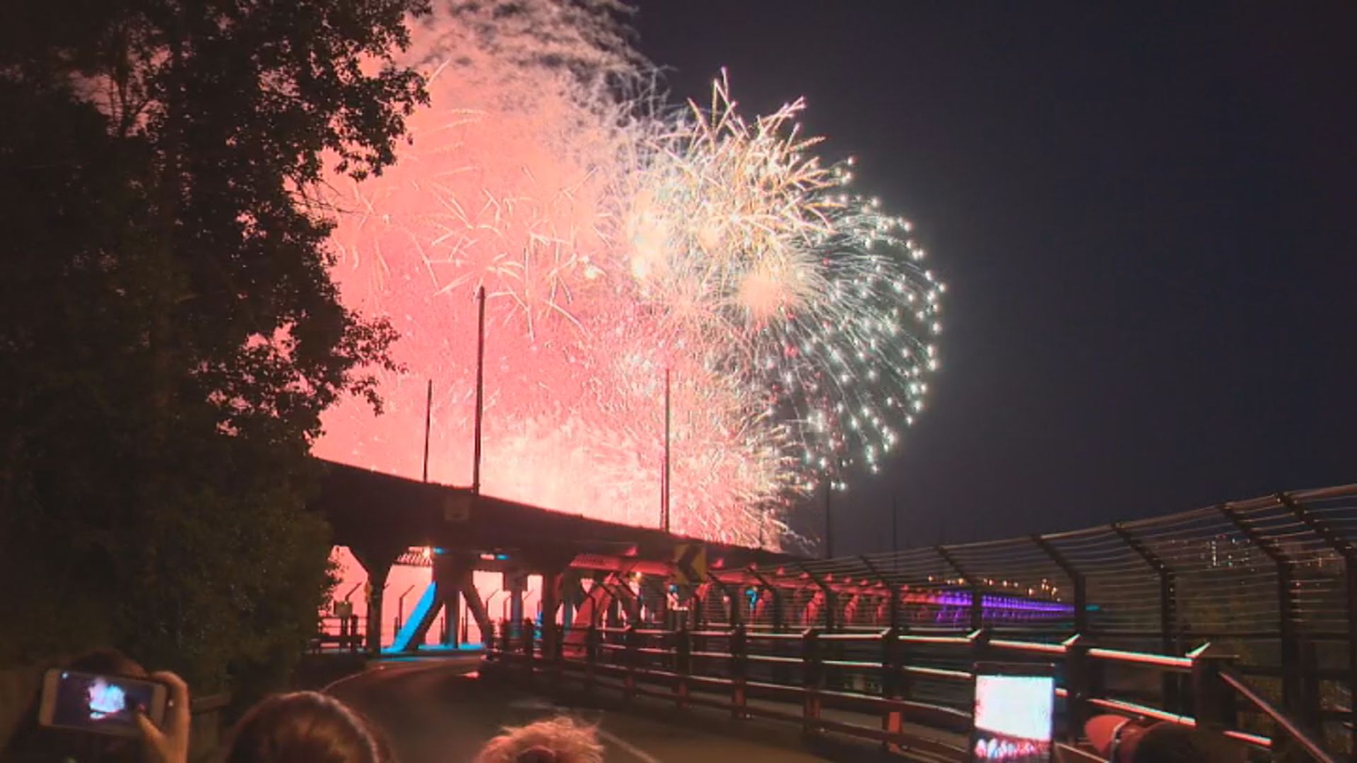 20 ways to ring in the 2020 new year in edmonton (nye event guide) – linda hoang Canada Day Fireworks Edmonton 2021 : Edmonton News Latest Breaking Top Stories Daily Hive News