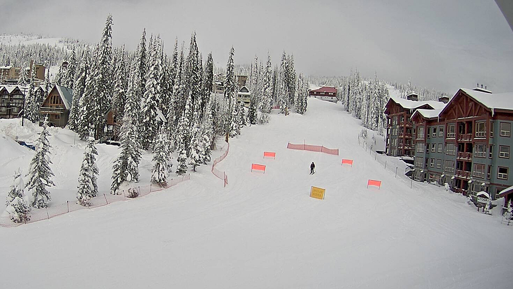 Big White Ski Resort says it will be cancelling all reservations from out-of-area residents. The decision follows Thursday’s decision by B.C. officials to extend the ongoing province-wide health restrictions until early February.