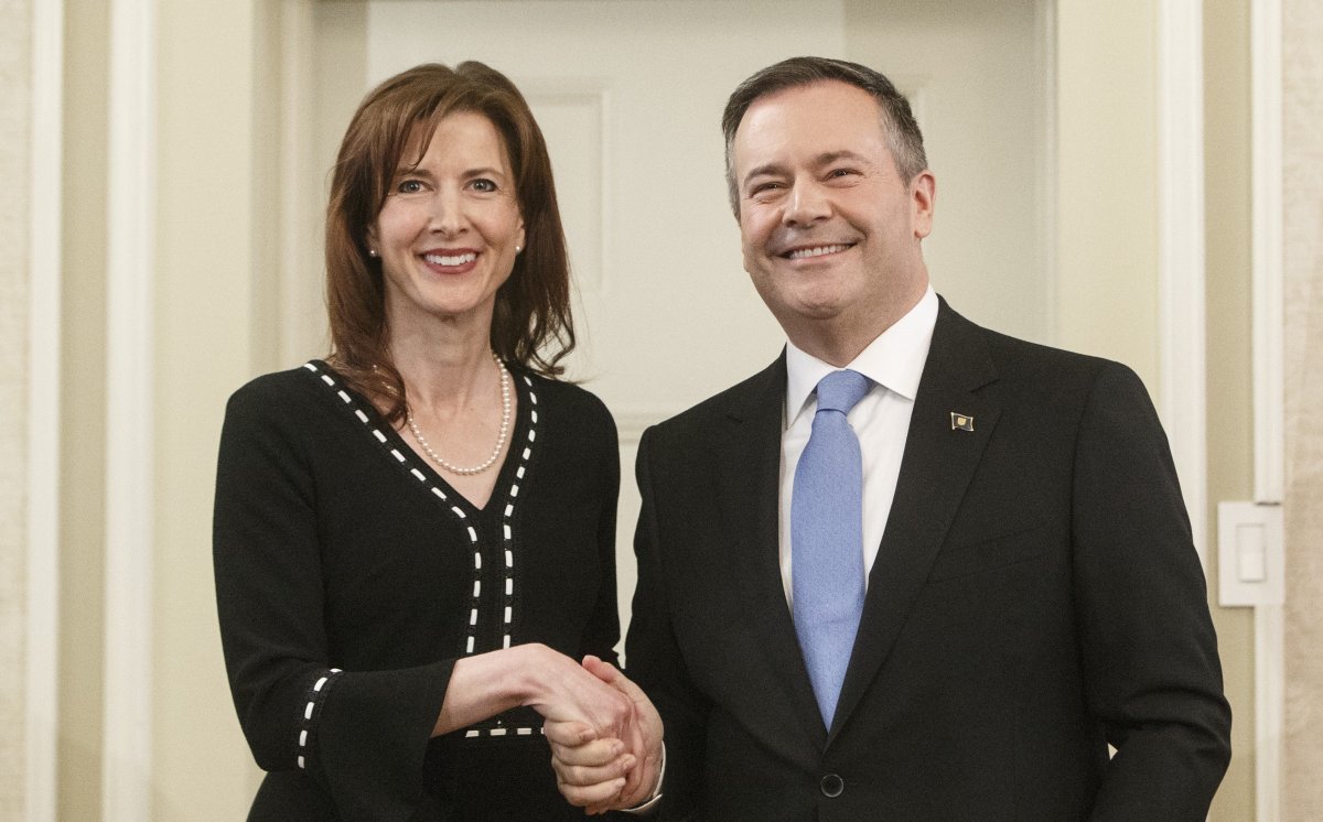Alberta Premier Jason Kenney shakes hands with Tanya Fir in Edmonton on Tuesday, April 30, 2019.