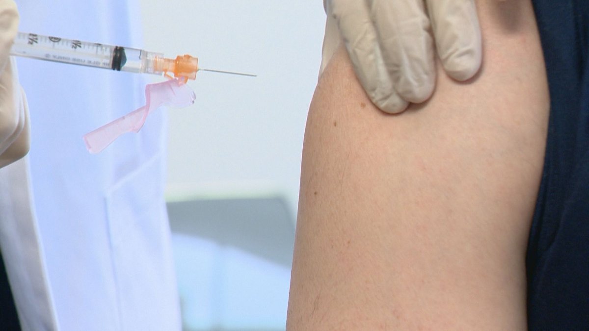 Saskatchewan health officials announce that eligible residents can now start booking for their flu shots.