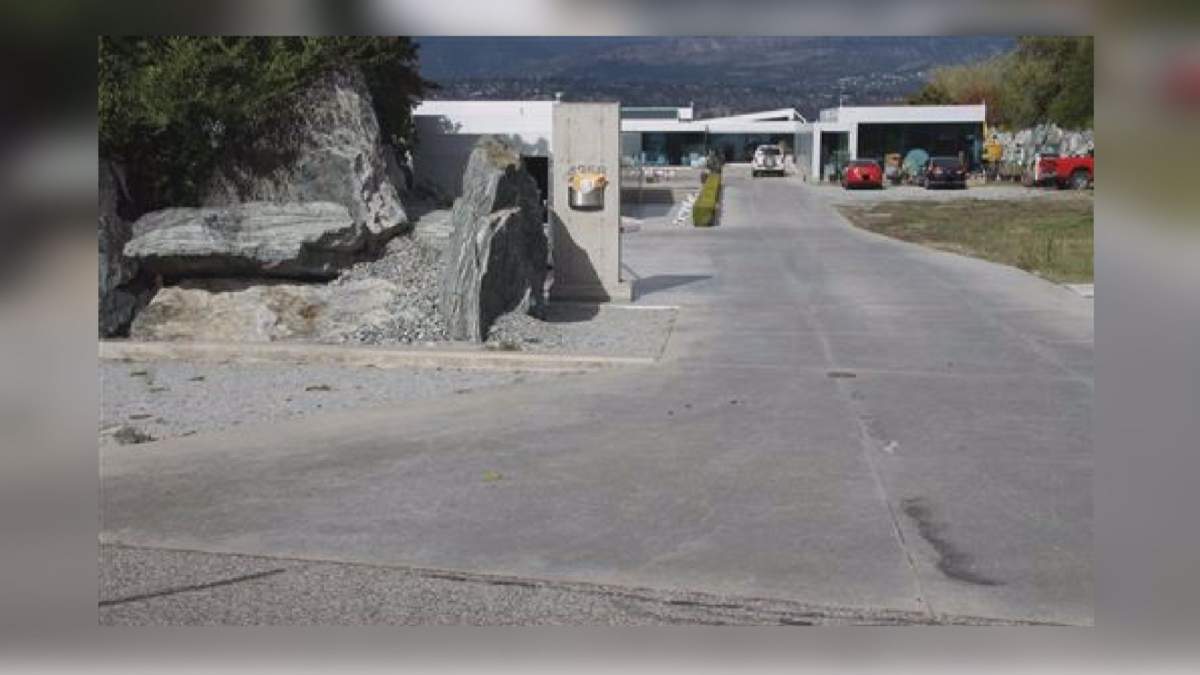 The Hobson Road home is valued at $10,600,000.