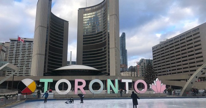City of Toronto delays return to office after province issues new ...
