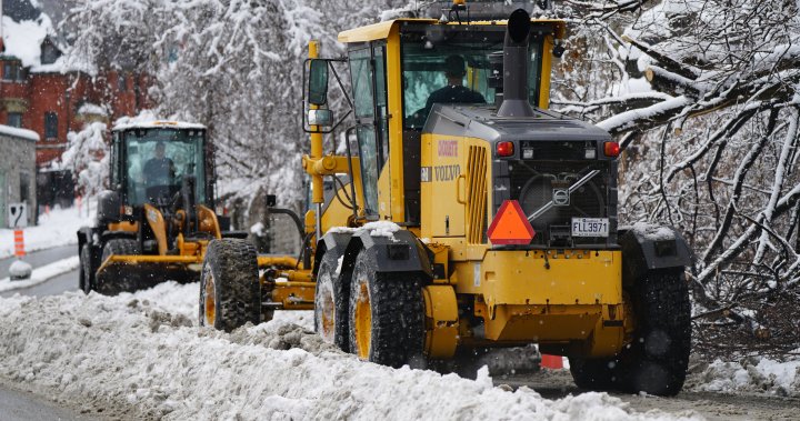 Монреал ще похарчи близо 200 милиона долара за снегопочистване тази зима