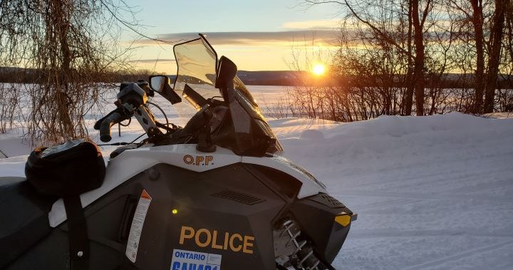 安大略省诺福克县发生雪地摩托车事故，1人死亡，1人受伤