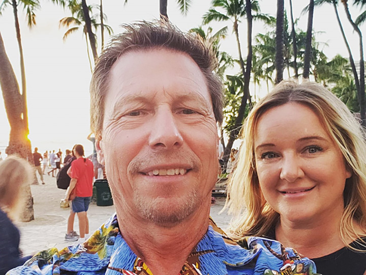 Hundreds of comments have accumulated on social media posts shared by the Kuchmas’ family members, informing others of the deaths.