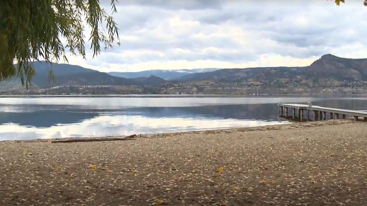 Listed at one acre in size, with over 320 feet of lakefront property, Centre Beach is currently owned by the Naramata Centre Society.