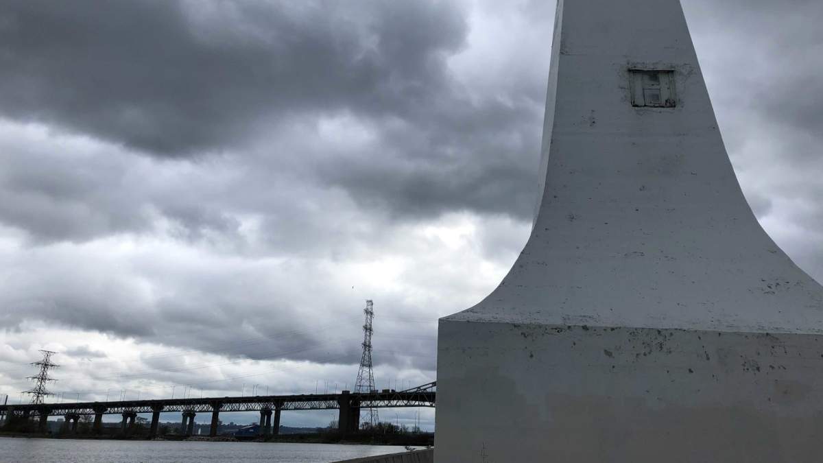 Feds set to close Burlington Canal piers to public in the spring, mayors hoping for alternative - image