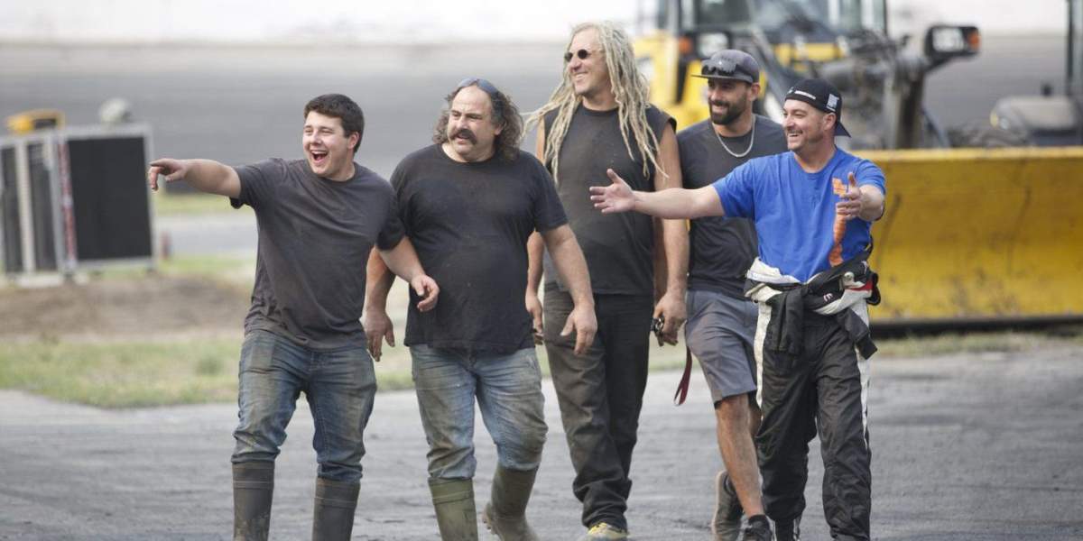 The TV series Rust Valley Restorers, is where Mike Hall gained popularity.