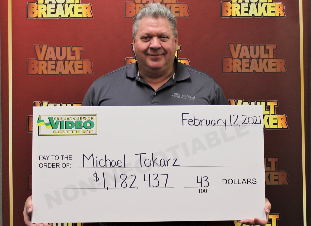Michael Tokarz won over a million dollars from a VLT at Sports on Tap.