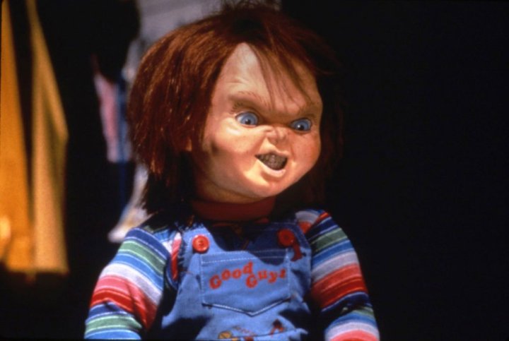 crawling chucky doll