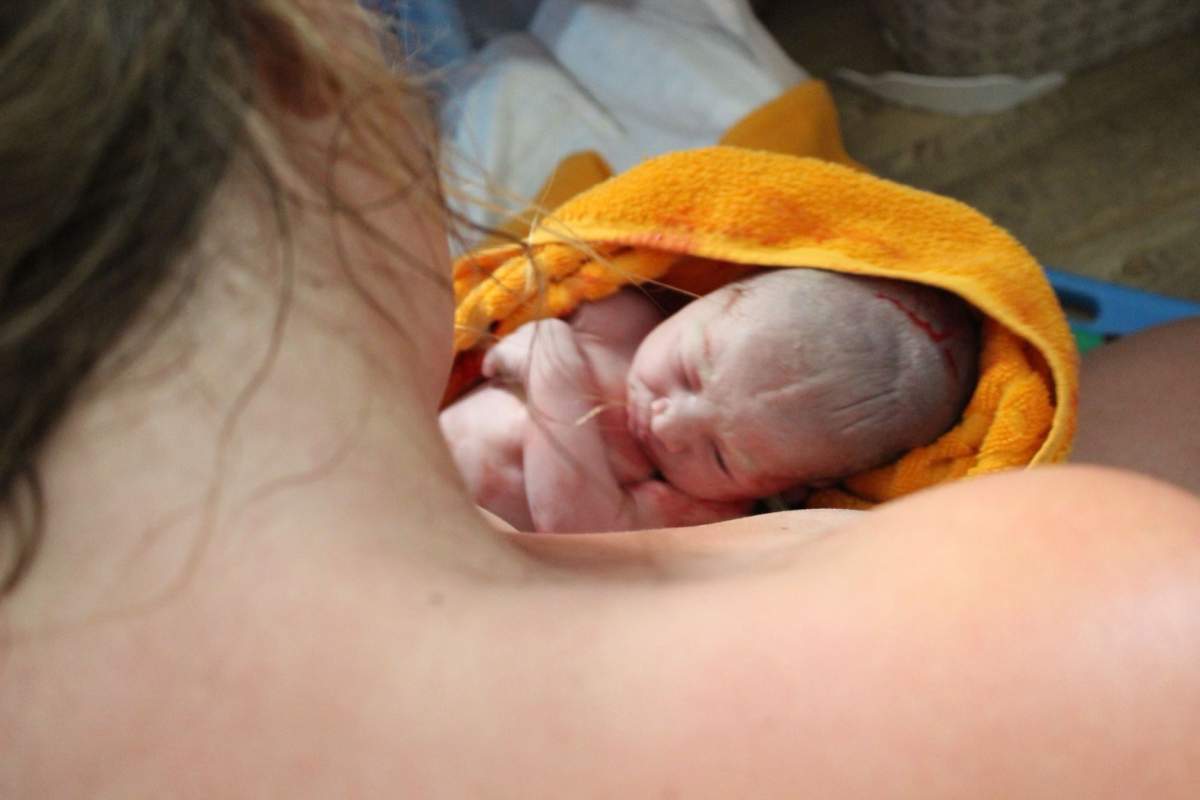Erin Carlson pictured with baby Elsa in 2017.