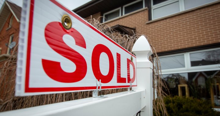October home sales down 7%, new listings fell by 34% from last year: Toronto board