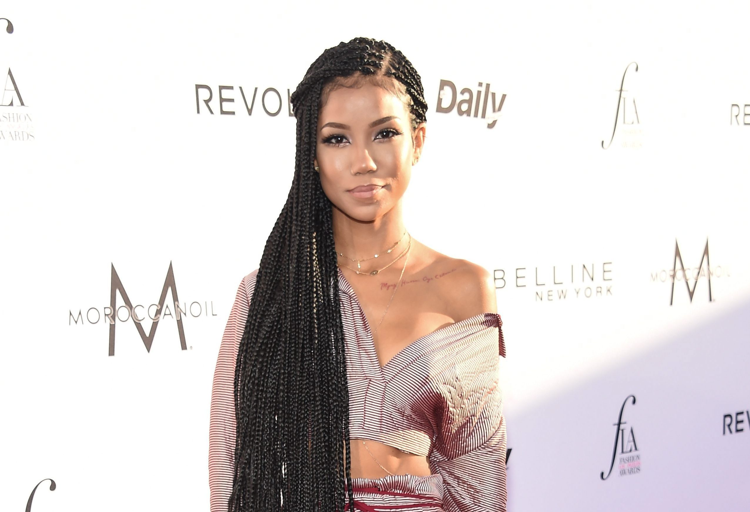 Jhene Aiko To Host Grammy Award Premiere Ceremony The Peak