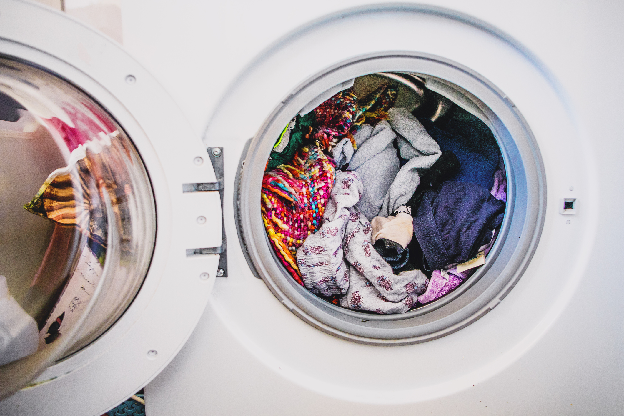 Do you need to separate lights and darks? Expert busts laundry myths -  National