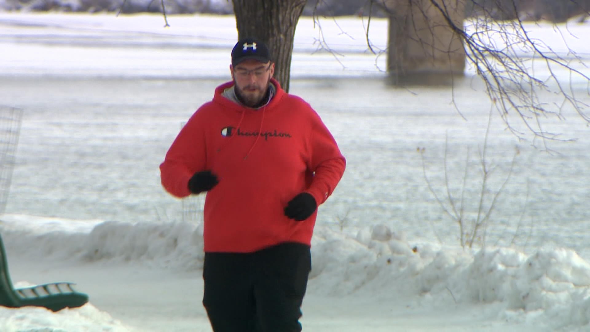 Saskatoon man ditches inactive lifestyle, loses 136 pounds