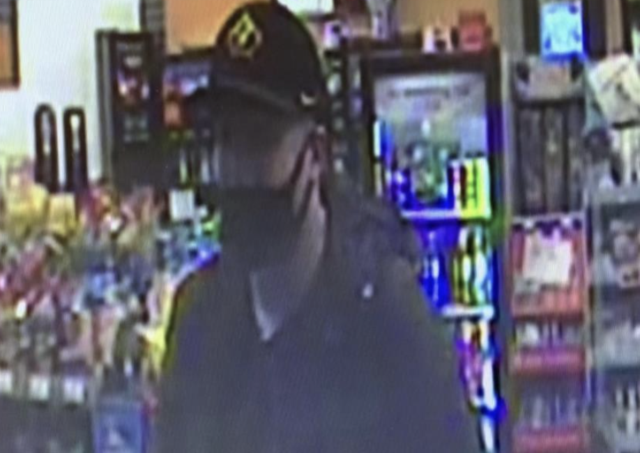 Police in Lindsay are investigating a robbery at a store. 