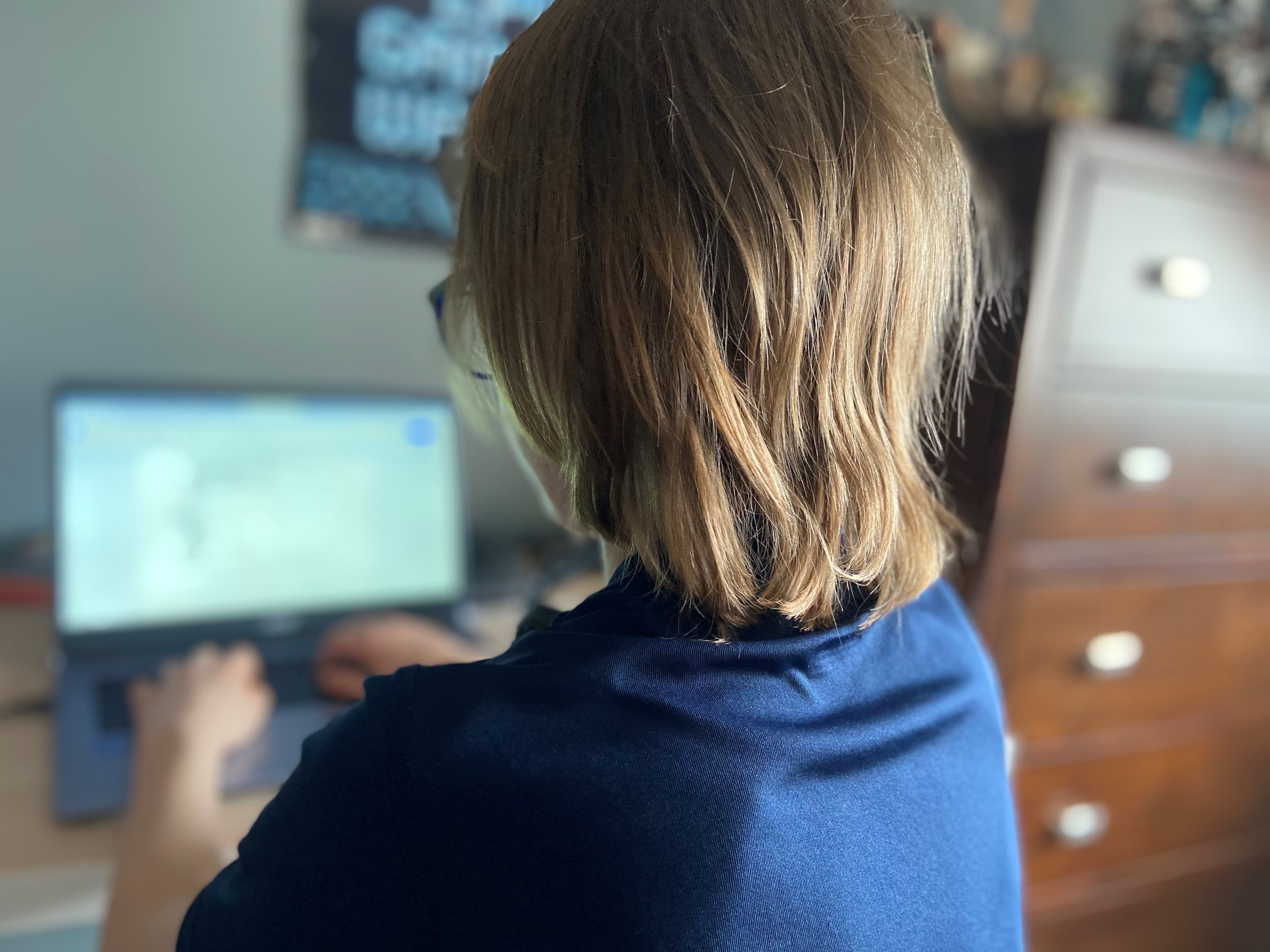 National Online Safety on X: The biggest-selling video game of all time  🏆😮 However, even the mighty Minecraft isn't totally immune to # OnlineSafety risks. Our updated #WakeUpWednesday guide brings trusted  adults the