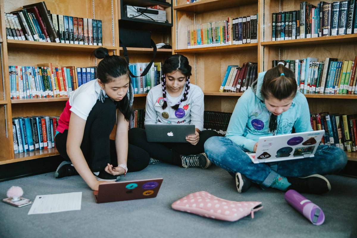 The Hackathon program is designed to get girls in Grade 6 to 9 across Canada excited about STEM and computer science education.