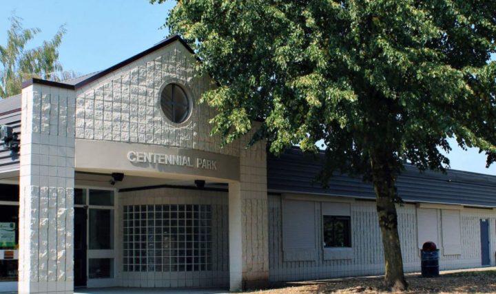 An Abbotsford elementary school is closing its doors for the rest of the week because it doesn't have enough staff to operate.