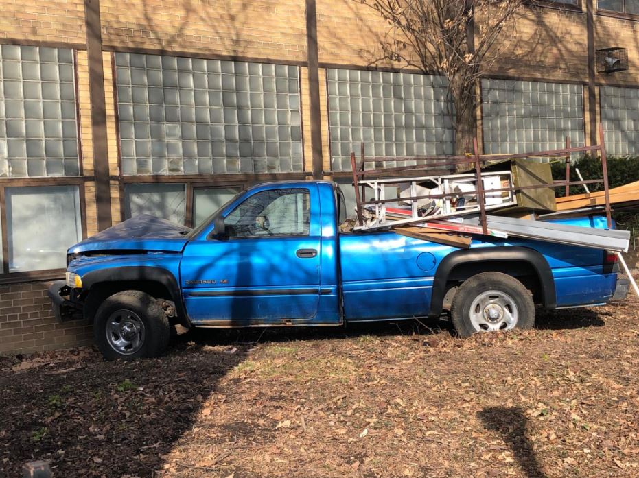 A photo of the pick up truck that crashed into a Toronto high school.