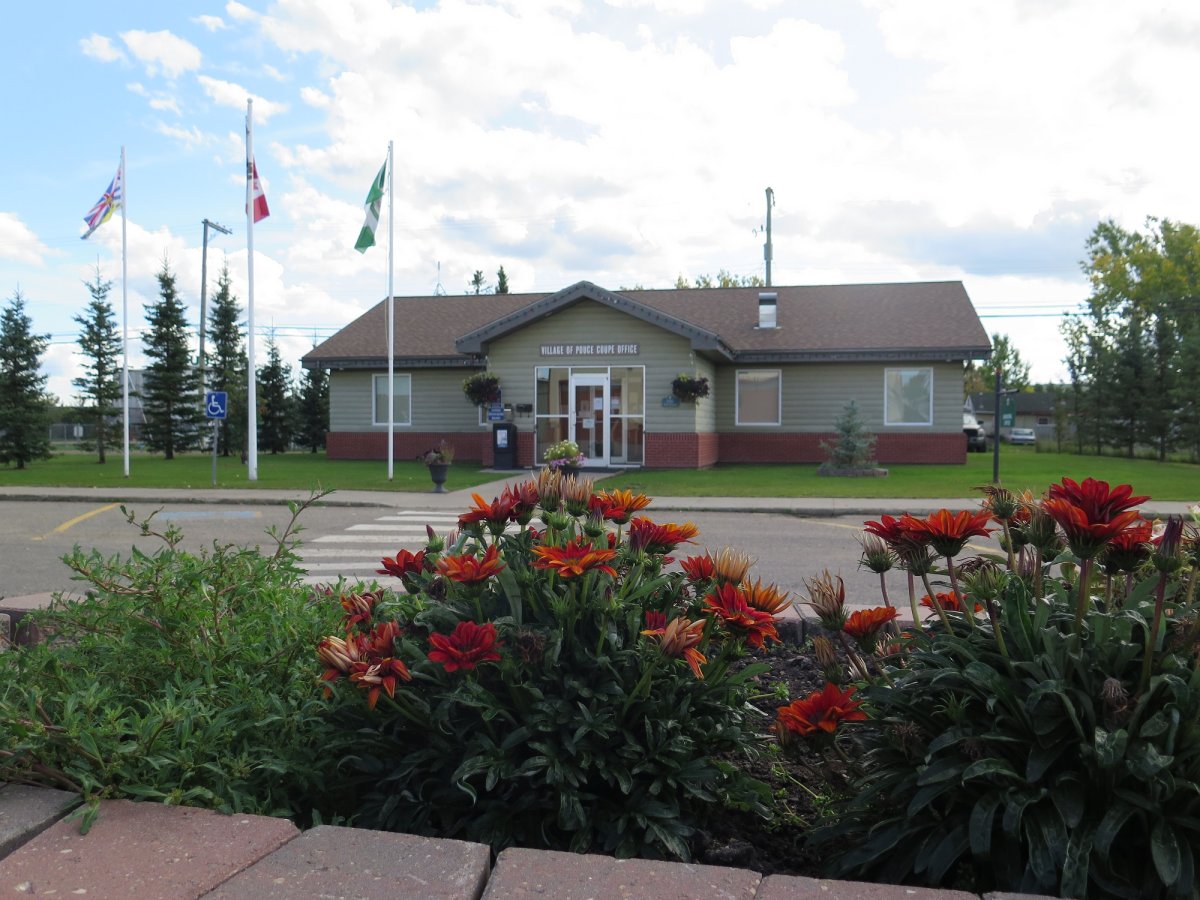 Pouce Coupe, B.C. mayor remains defiant as Indigenous leaders demand