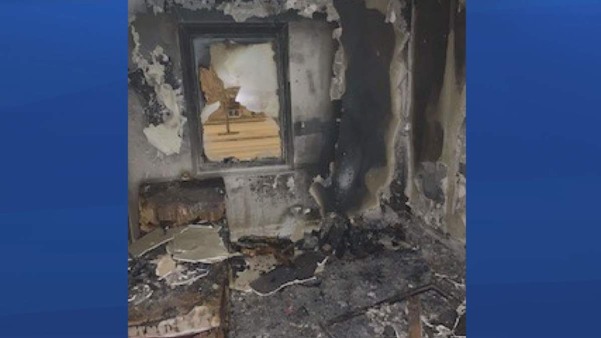 A Saskatoon fire investigator has concluded that the cause of an early Friday morning fire is suspicious after multiple fire starts were identified.  