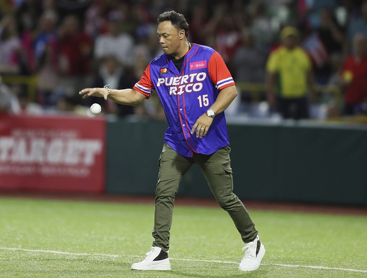 Roberto Alomar's number likely to come down at Sahlen Field after decisions  by Jays, MLB