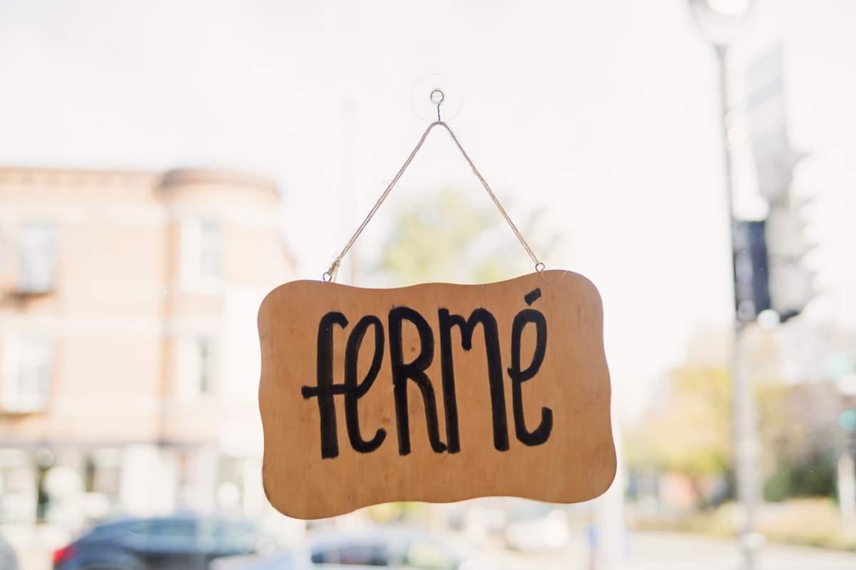 What's open and closed in Montreal this weekend?.