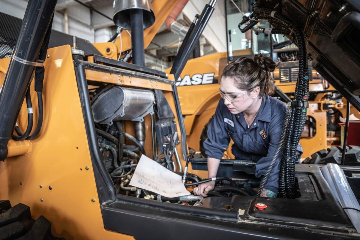 Photo of a student in the Heavy Duty Mechanic program at Lethbridge College.