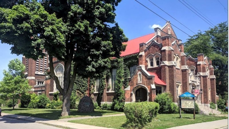 Heritage advocates want Hamilton's former St. Giles United Church saved, while owner envisions new affordable housing on the east end site.