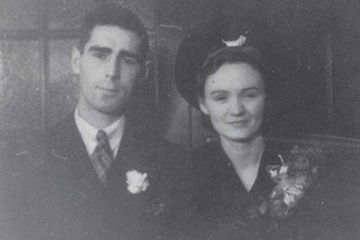 Photo of Stanley and Doris Wortman. Date unknown.